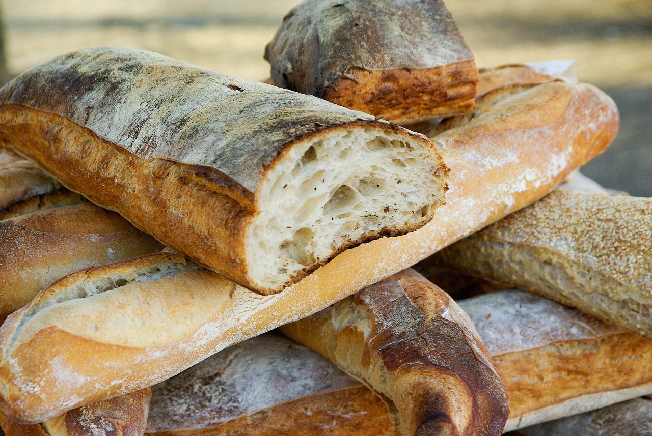 Maridaje de Pan y Comida: ¡El Arte de Acompañar Cada Bocado con la Miga Justa! - 1